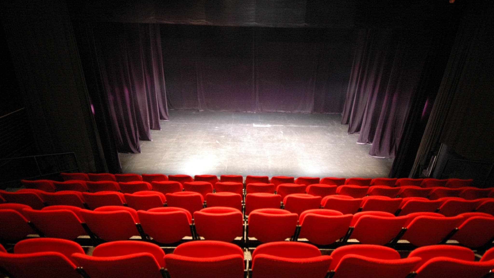 Teatro - La Donna Del Mare