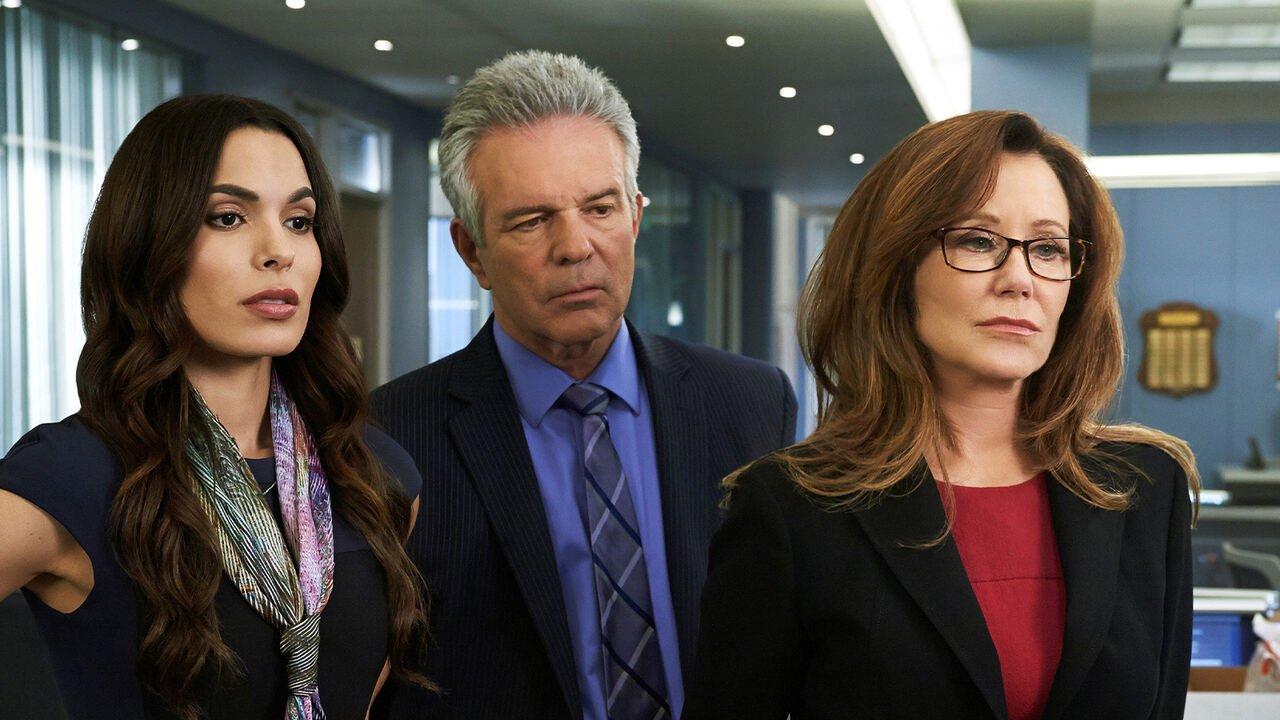 S2 Ep17 - Major Crimes