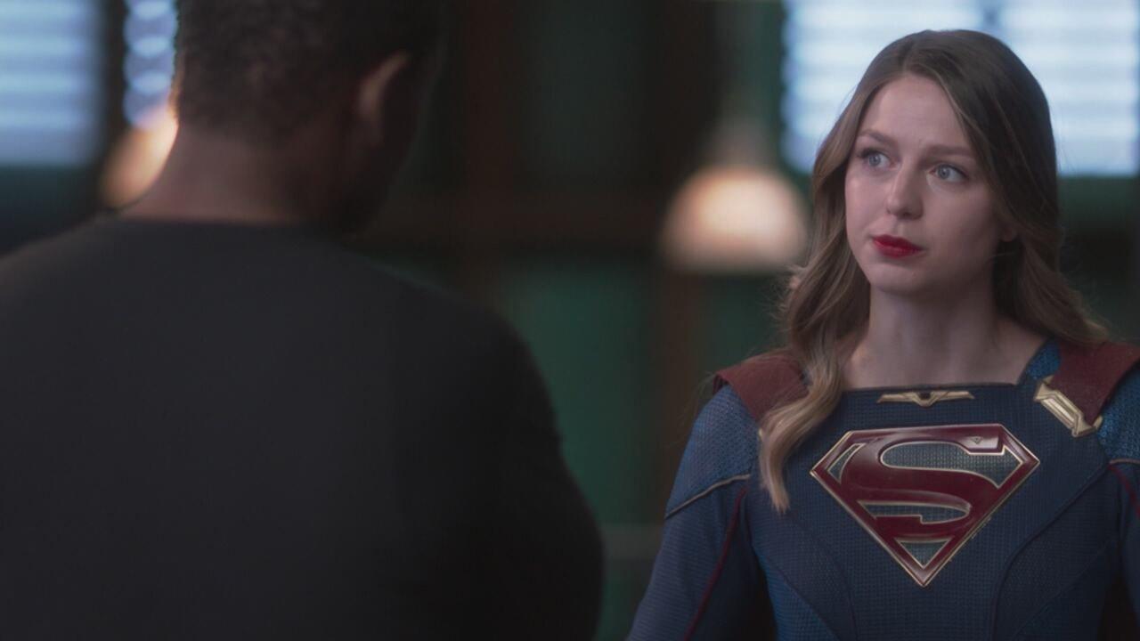 S6 Ep18 - Supergirl