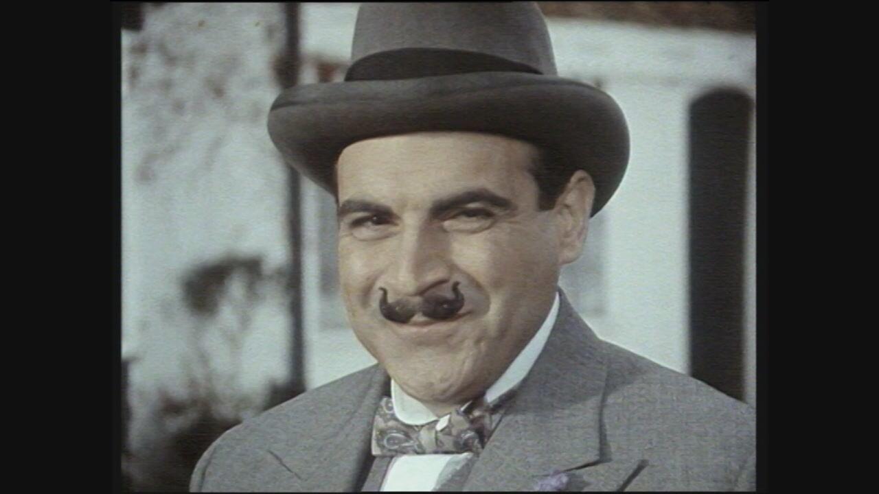 S1 Ep14 - Poirot