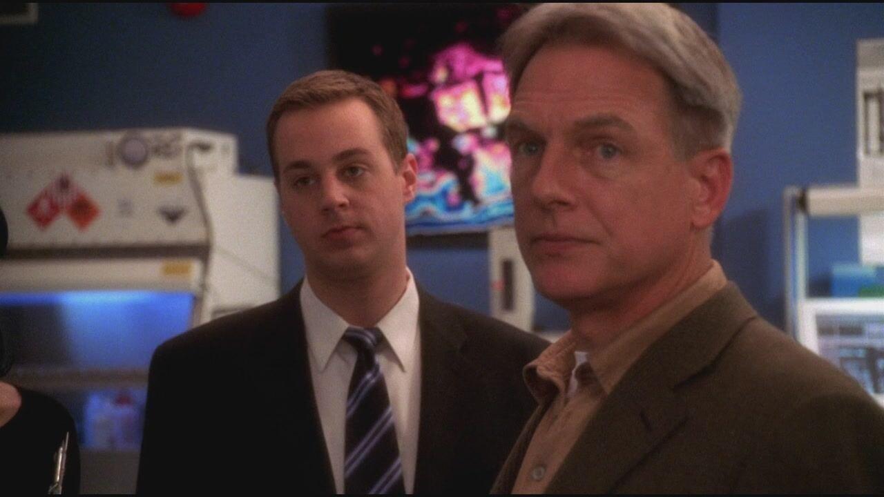 S2 Ep10 - NCIS - Unita' Anticrimine