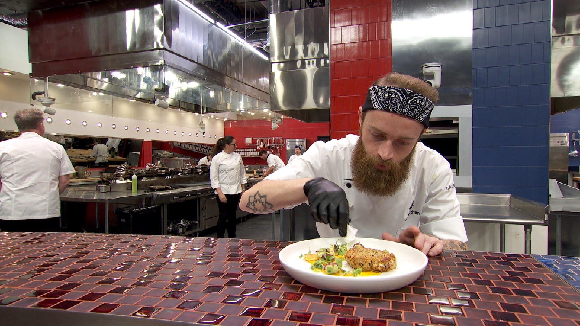 S22 Ep14 - Hell's Kitchen USA