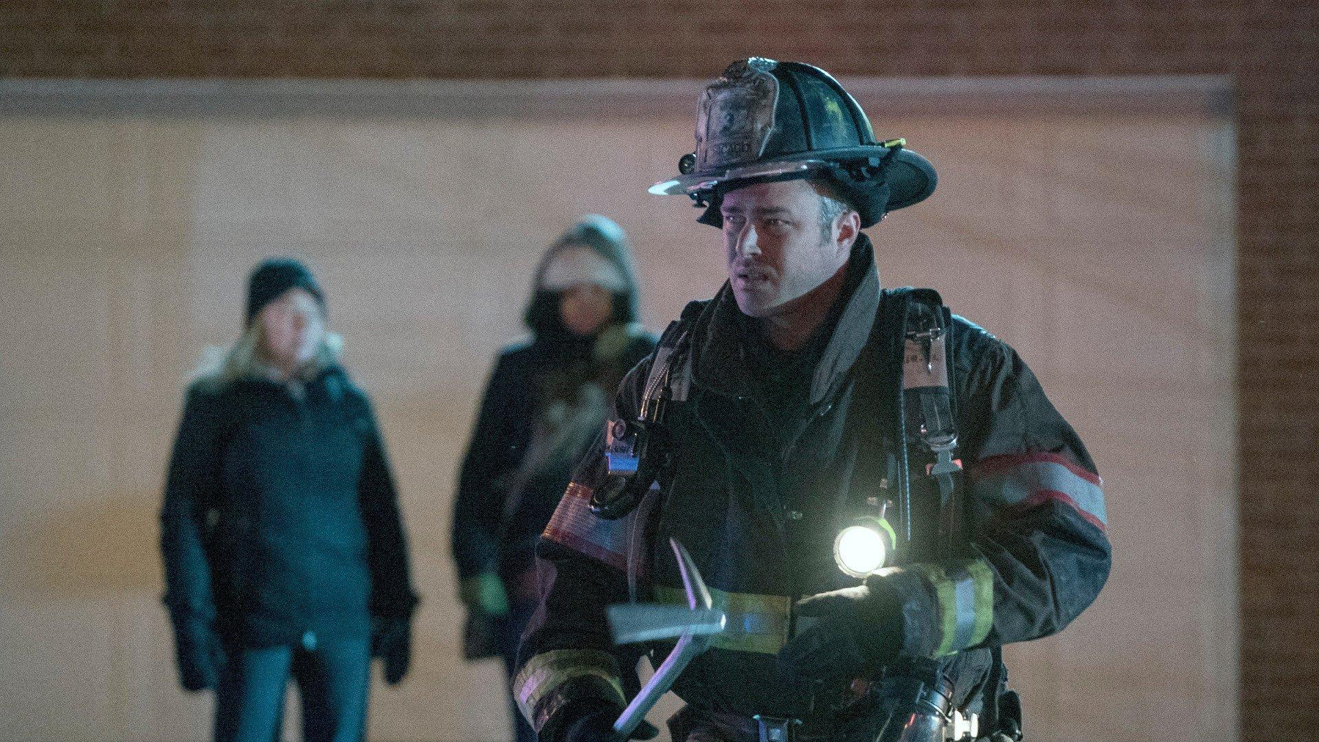 S6 Ep14 - Chicago Fire