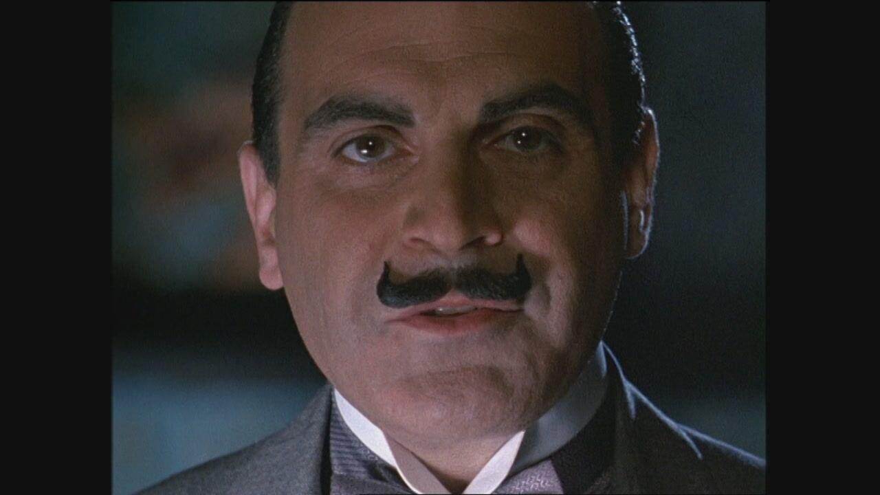 S1 Ep6 - Poirot