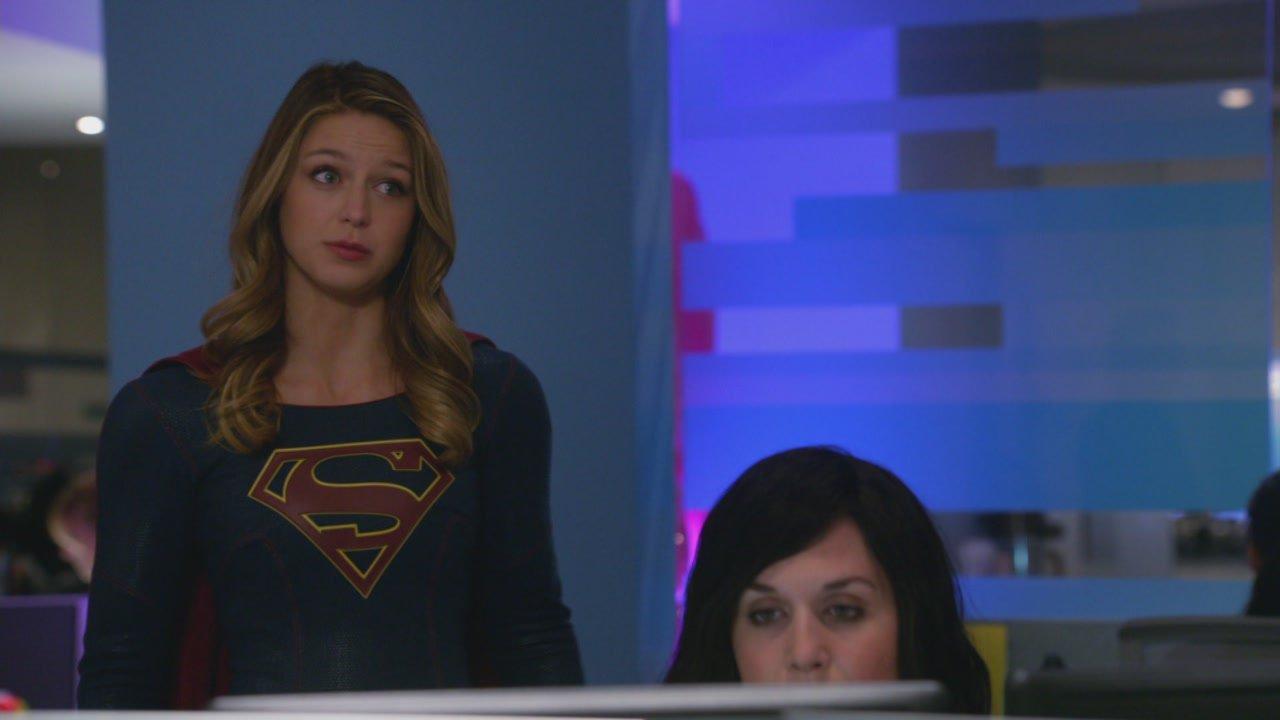 S1 Ep19 - Supergirl