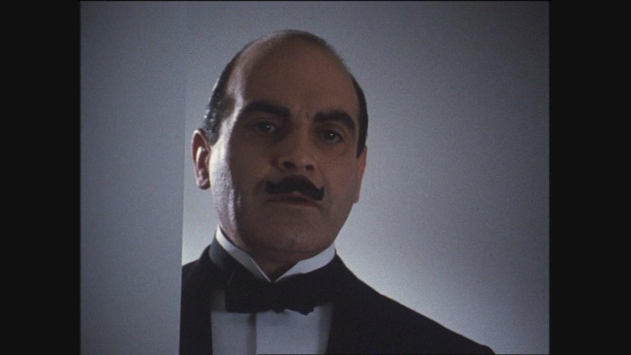 S2 Ep9 - Poirot