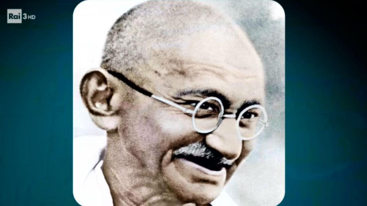 Passato e presente - Gandhi, la grande anima