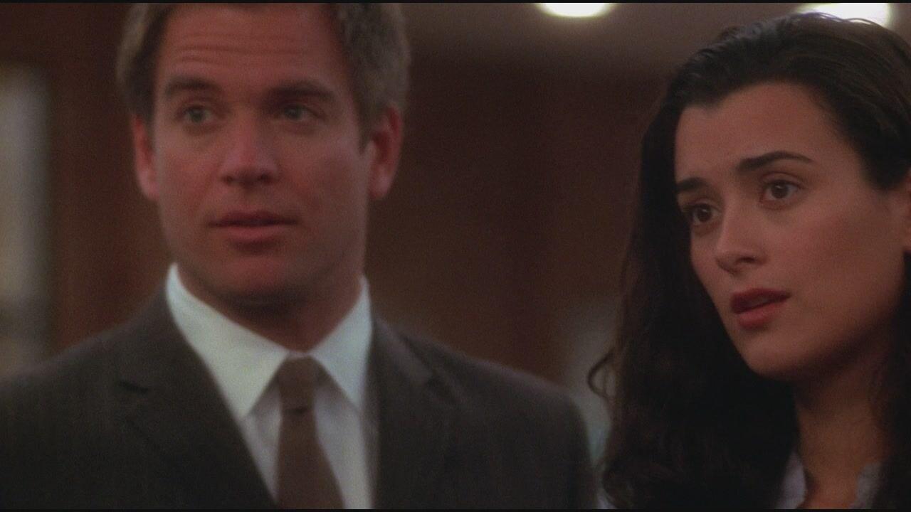 S4 Ep8 - NCIS - Unita' Anticrimine