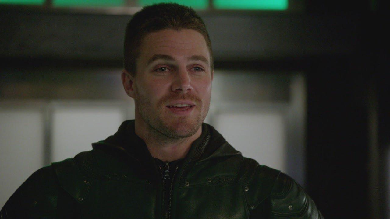 S4 Ep16 - Arrow