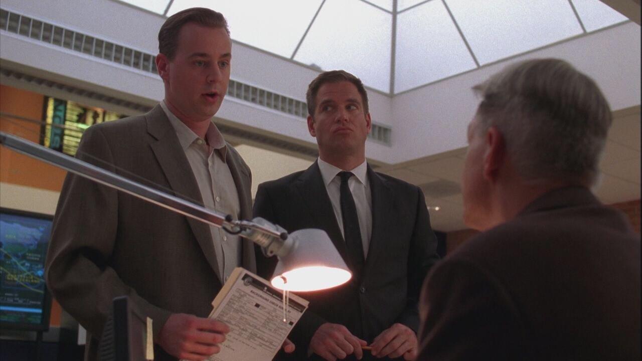 S5 Ep17 - NCIS - Unita' Anticrimine