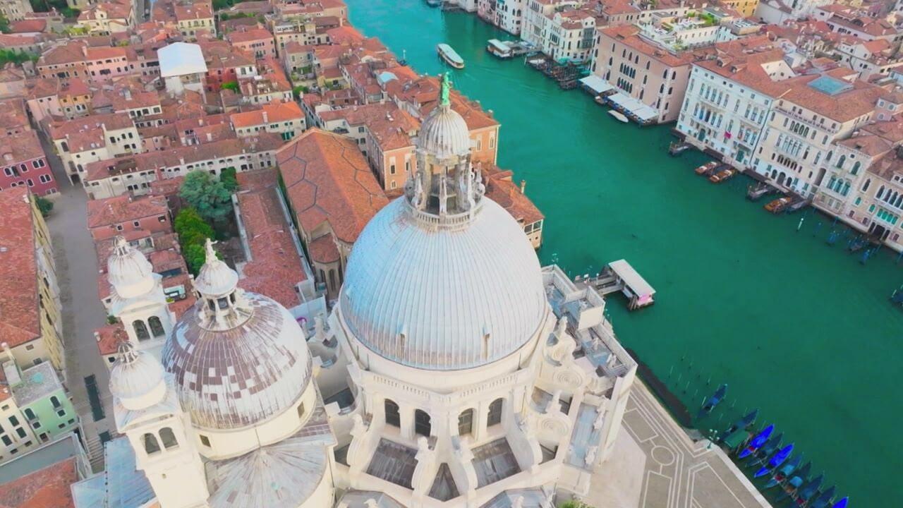 S1 Ep1 - Venezia - Uno sguardo dal cielo