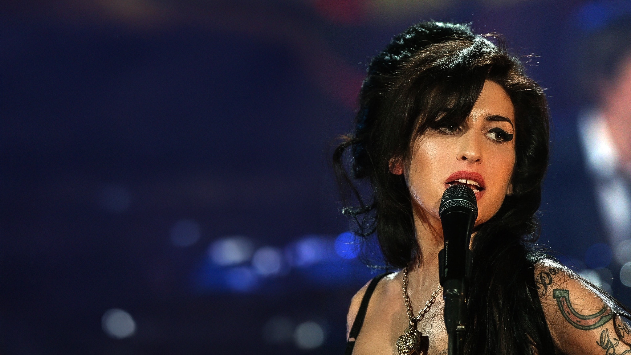 La storia di Amy Winehouse in dieci scatti