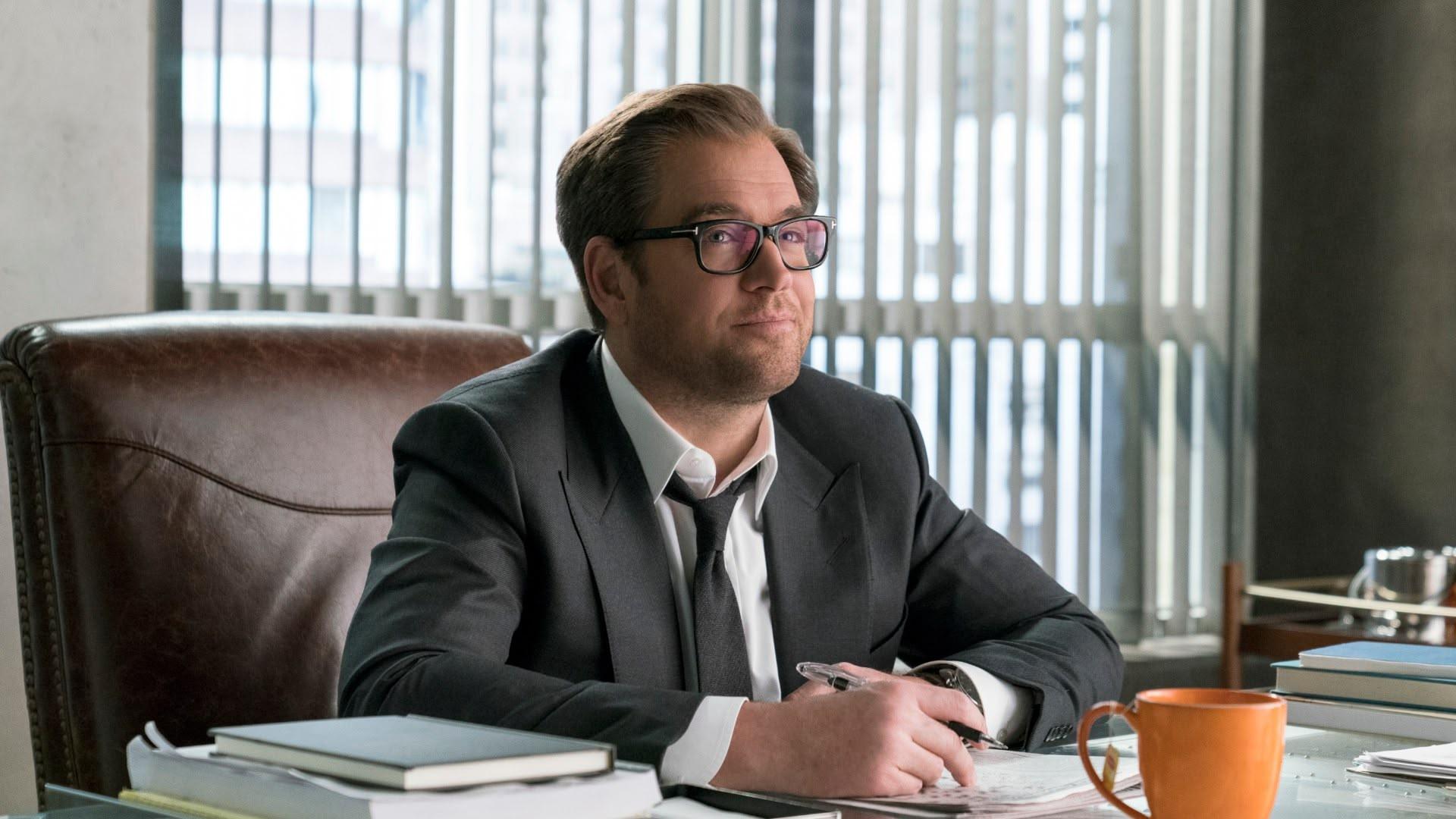 S2 Ep15 - Bull