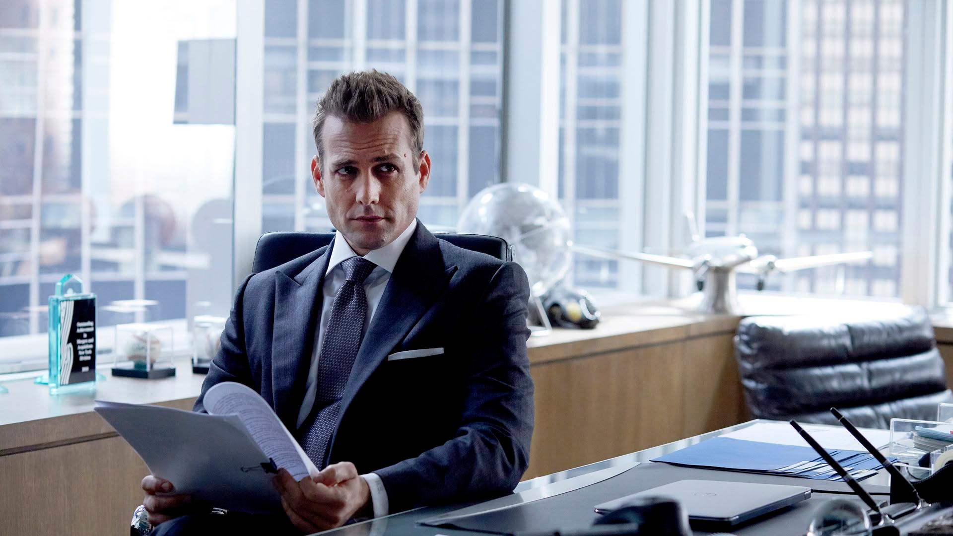 S6 Ep13 - Suits