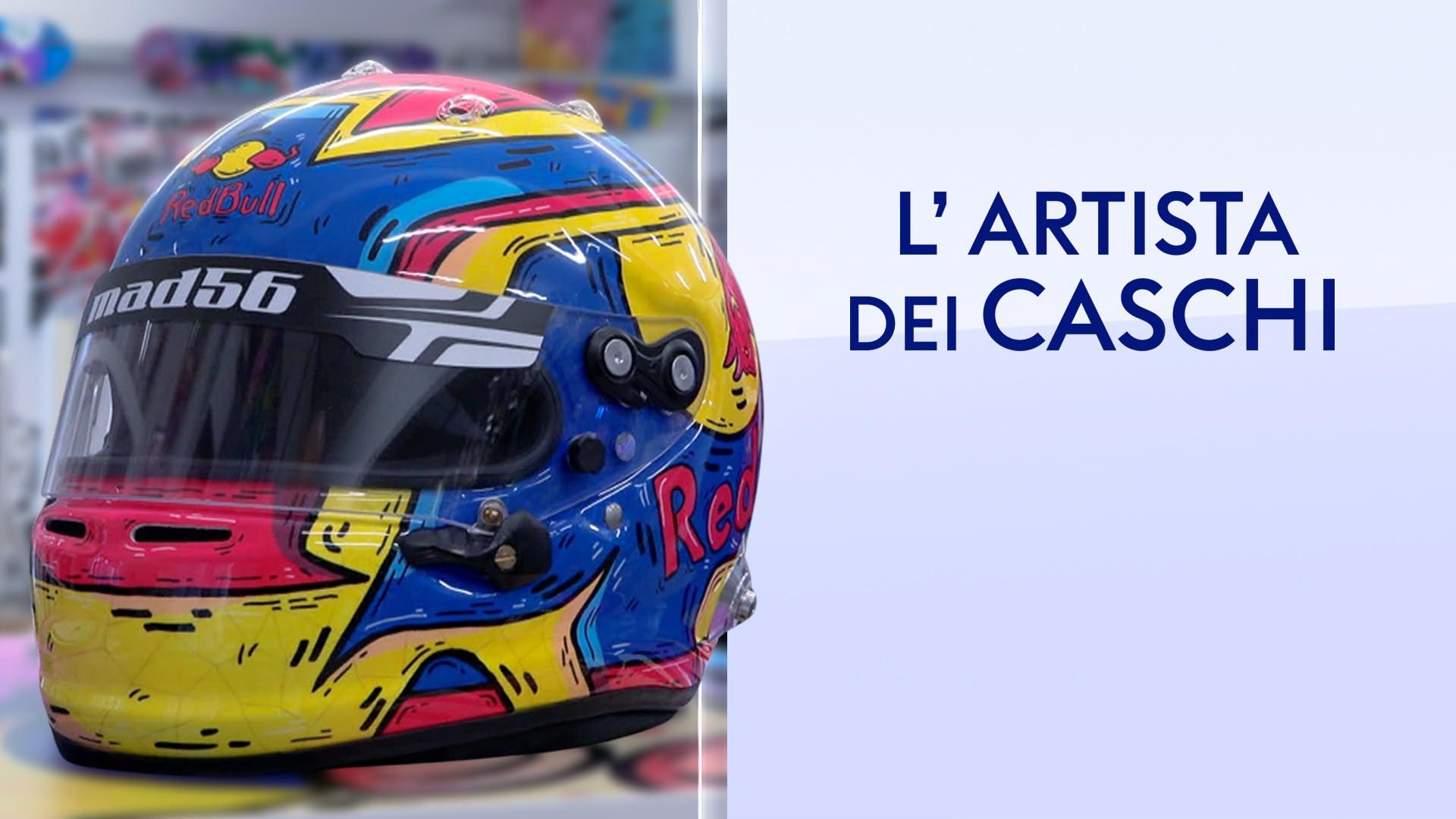 L'artista dei caschi