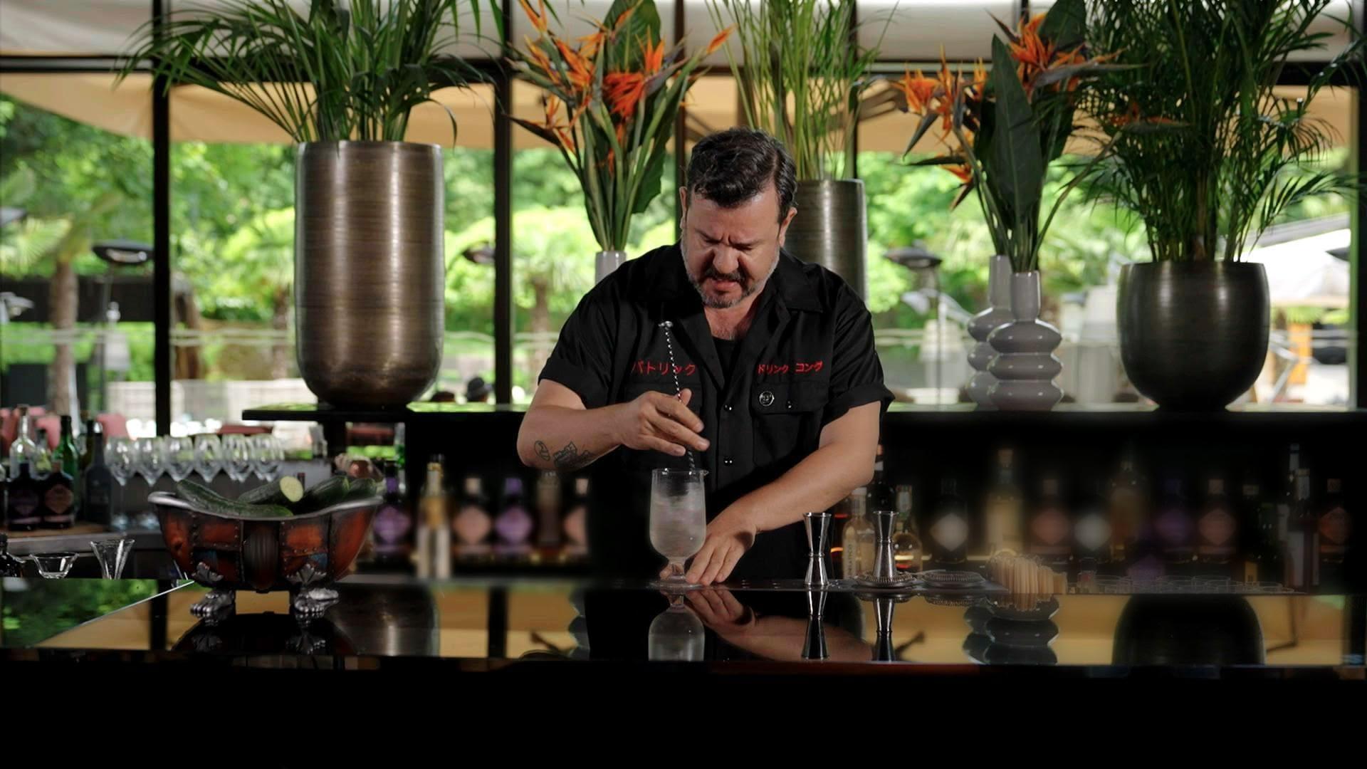 S1 Ep10 - Cocktail Tour