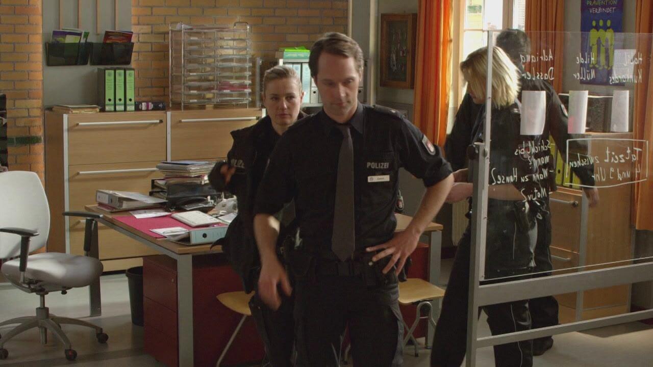 S9 Ep4 - Hamburg Distretto 21