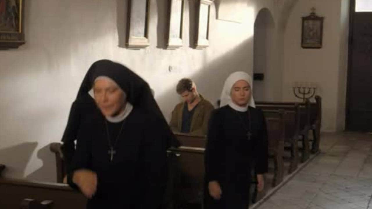 Un Ciclone in Convento S19E10 - Crisi di famiglia