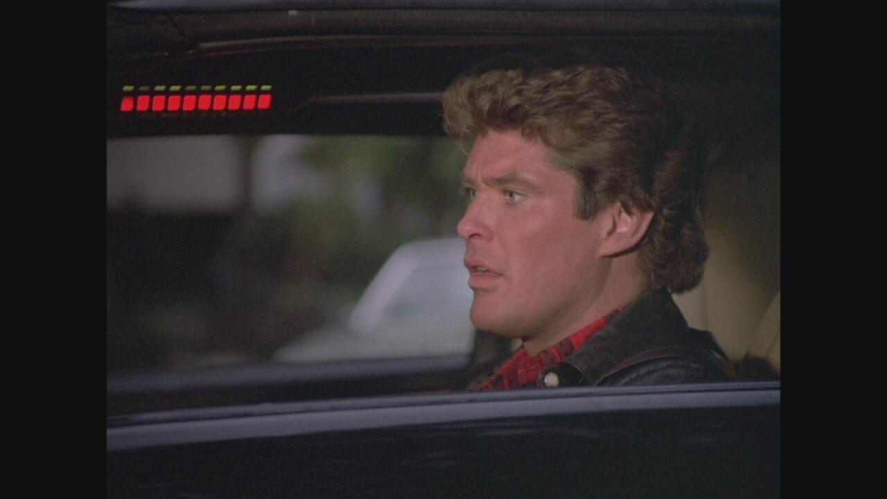 S6 Ep13 - Super Car