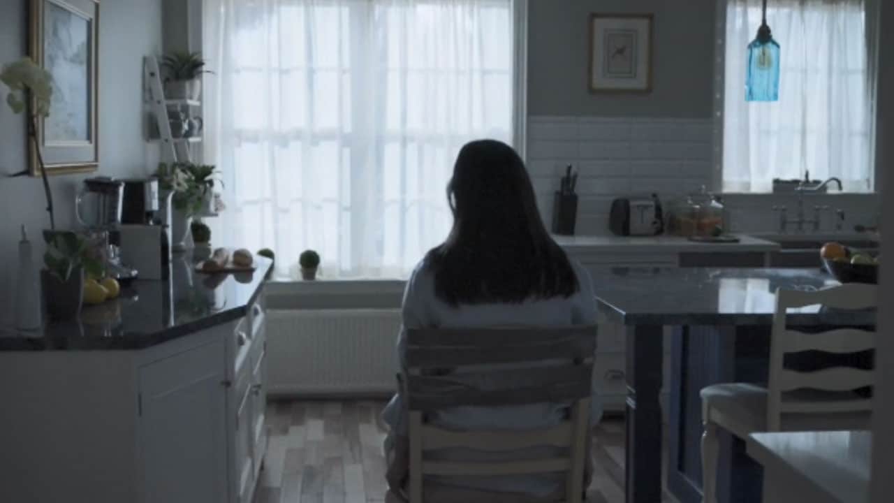 In the dark S3E9 - Bagaglio in eccesso