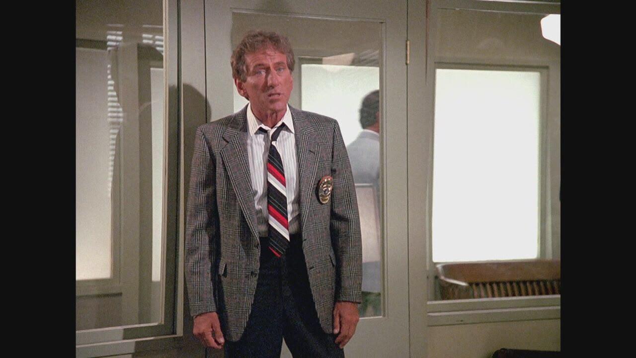 S6 Ep7 - La signora in giallo