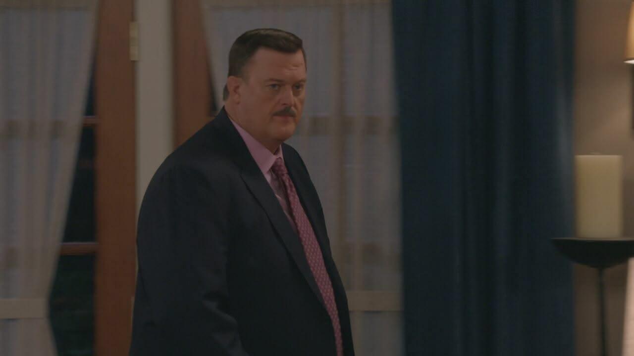 S1 Ep13 - Bob Hearts Abishola