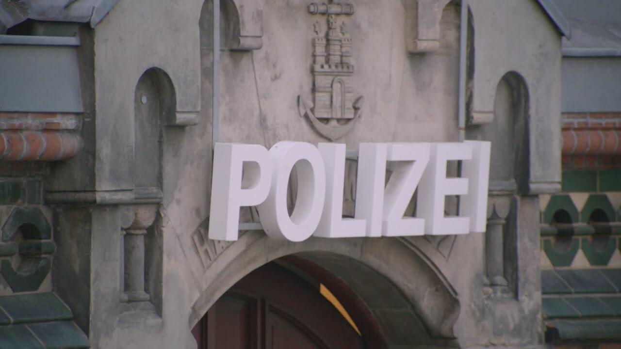 S14 Ep9 - Hamburg Distretto 21