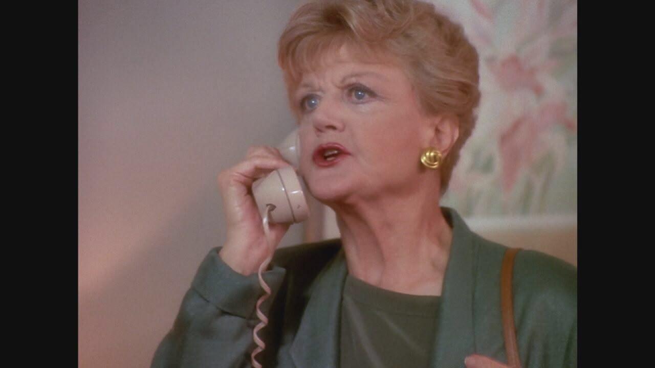 S7 Ep3 - La signora in giallo