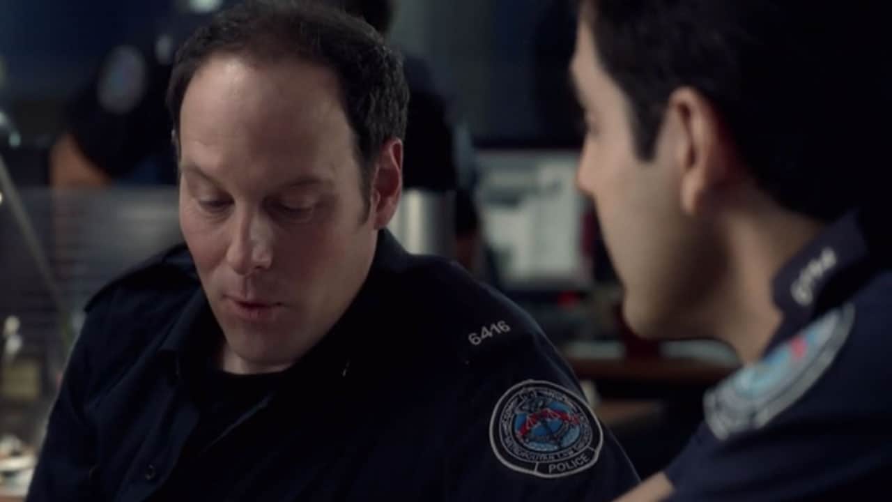 Rookie Blue S2E8 - Mostro