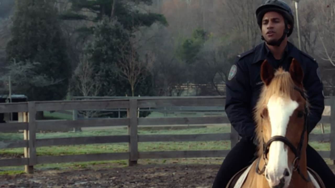 Rookie Blue S2E9 - Unità a cavallo
