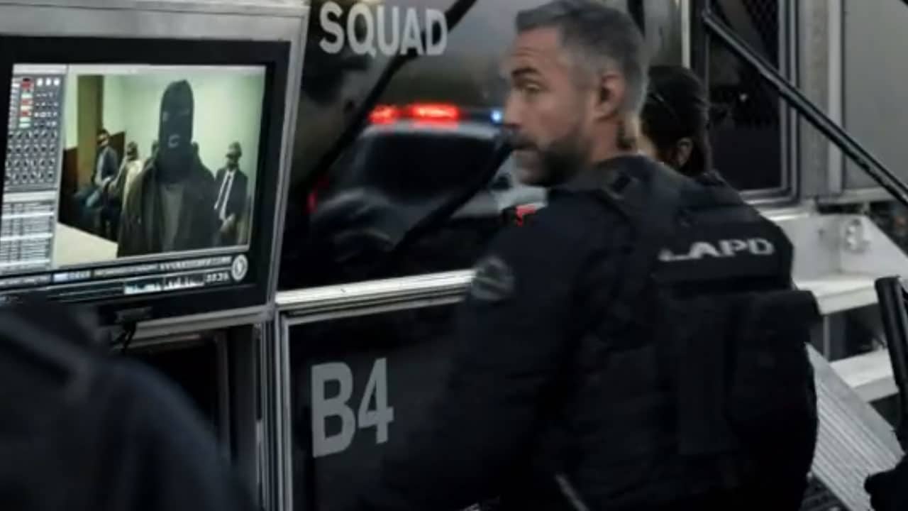 S.W.A.T. S2E13 - I Redentori