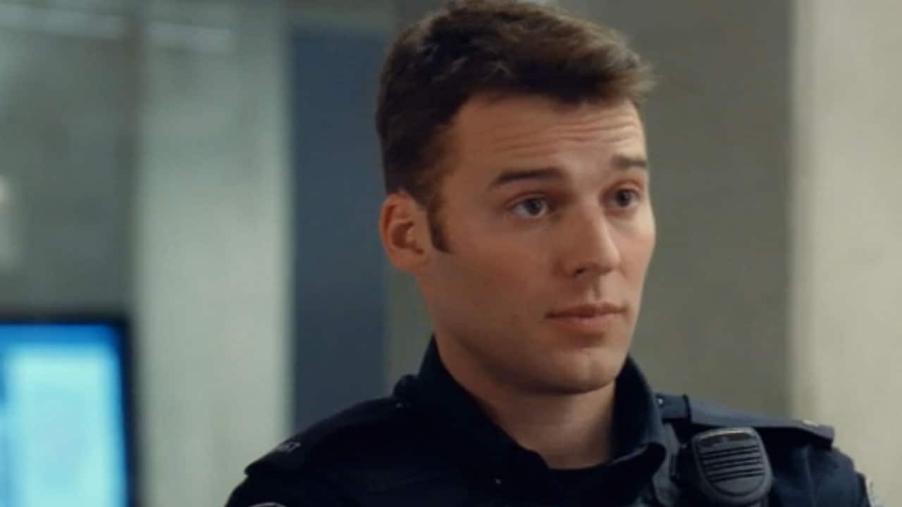 Rookie Blue S3E8 - Una escort particolare
