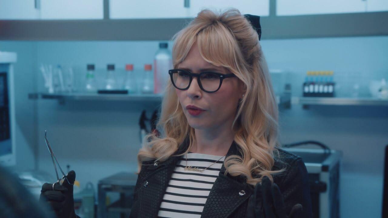 S4 Ep7 - Angie Tribeca