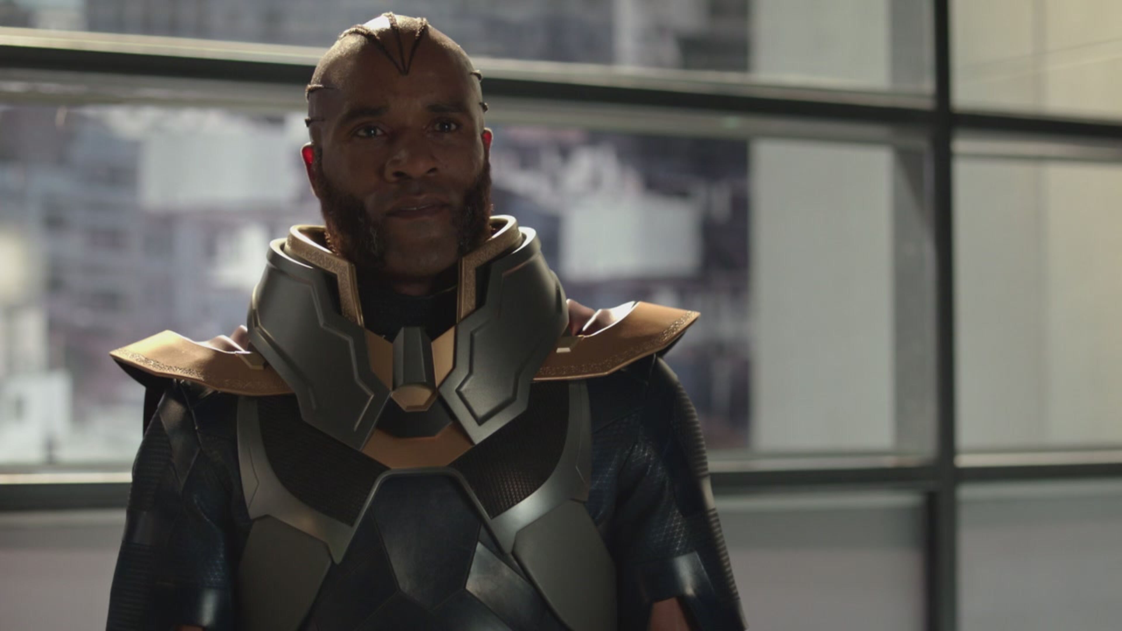 Arrow - S8 Ep1 Starling city