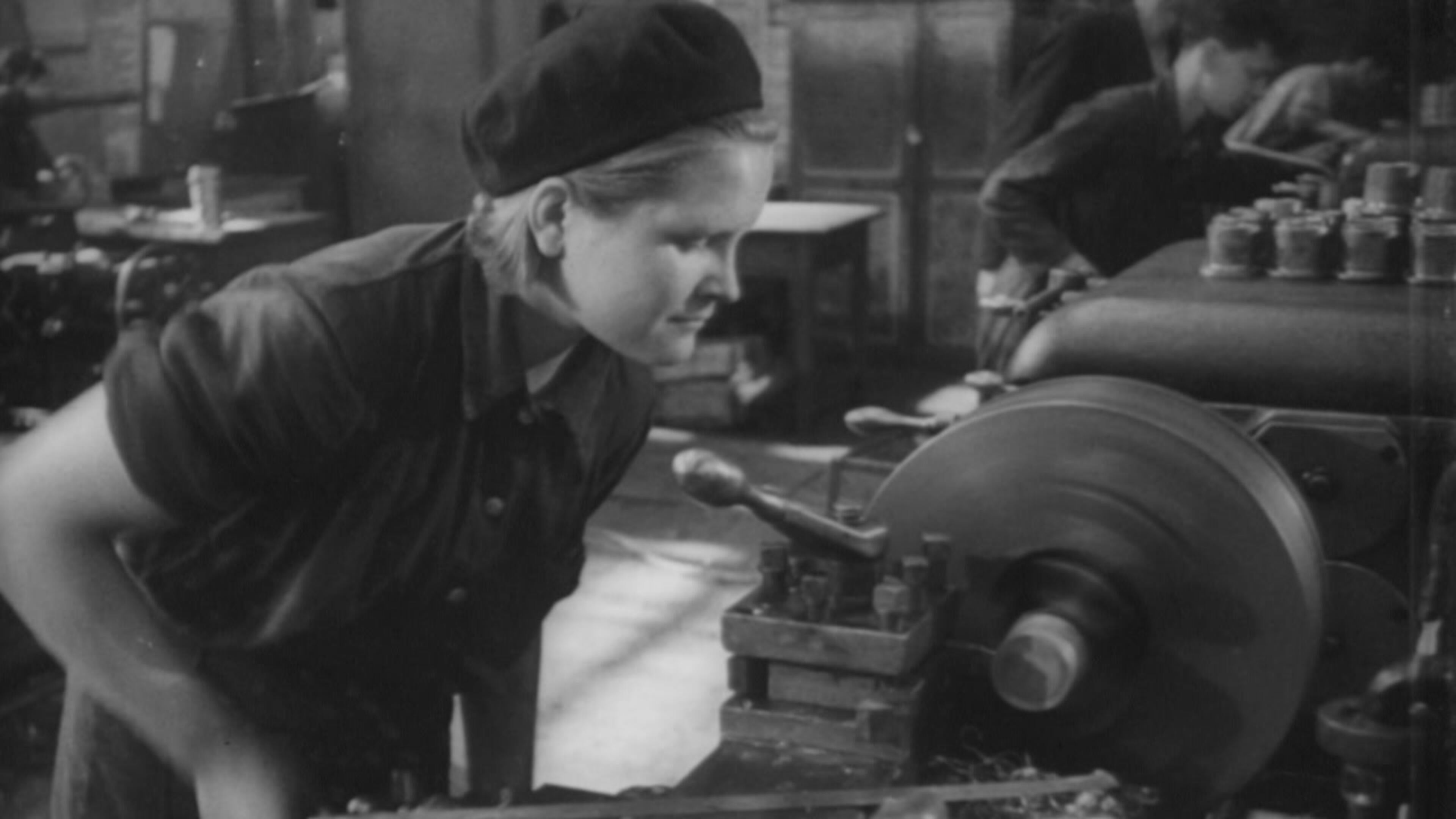 Stalingrad - S1 Ep1 Non un passo indietro