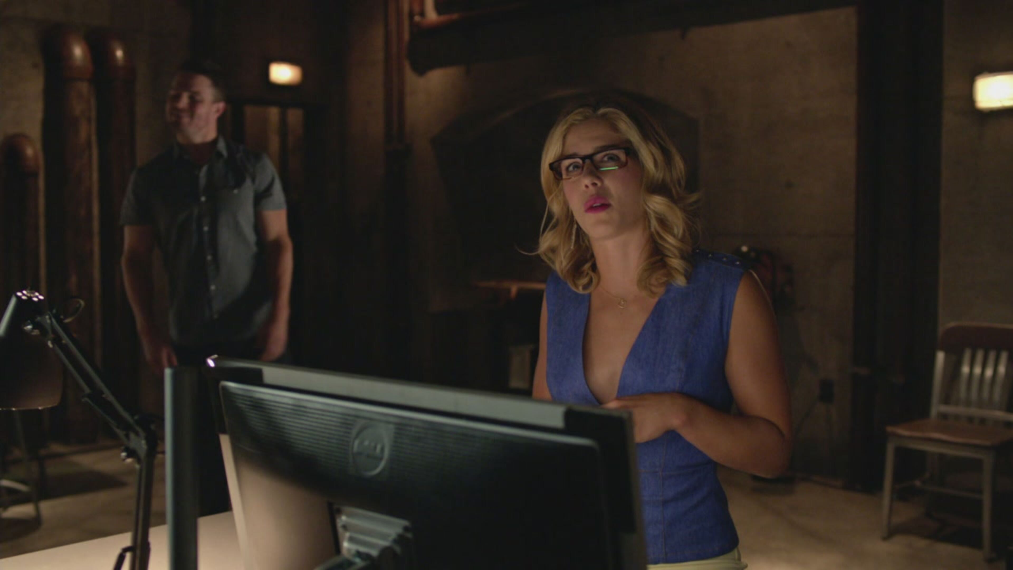 Arrow - S4 Ep1 Green Arrow