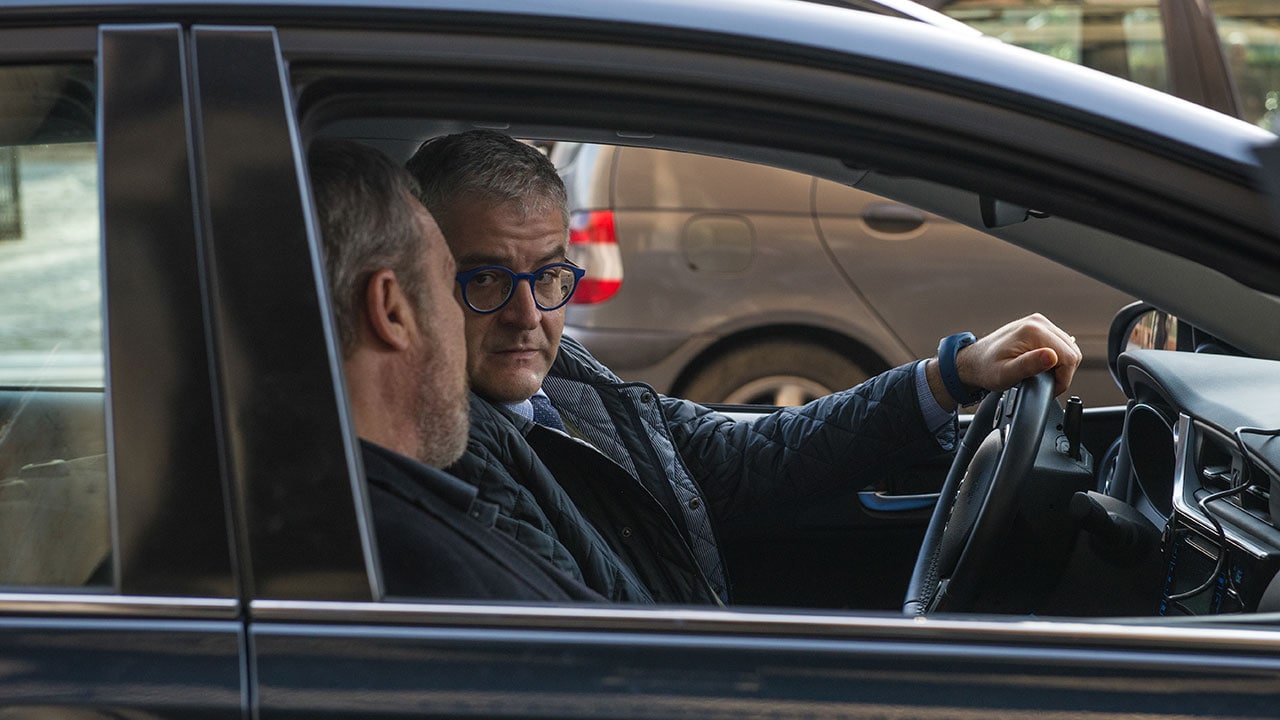 Nero a metà - S1E9 - Viva gli sposi