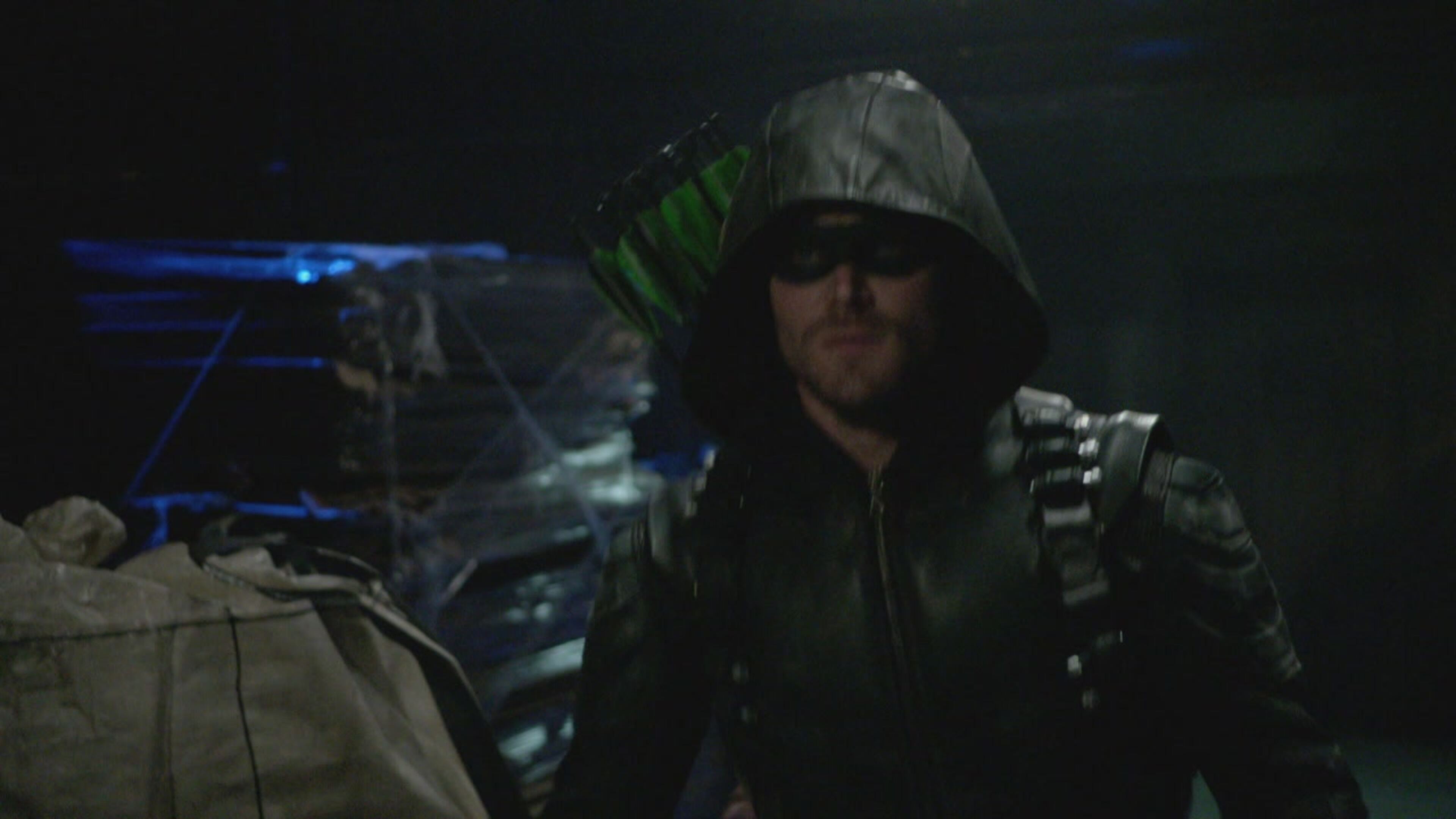 Arrow - S5 Ep1 Retaggio