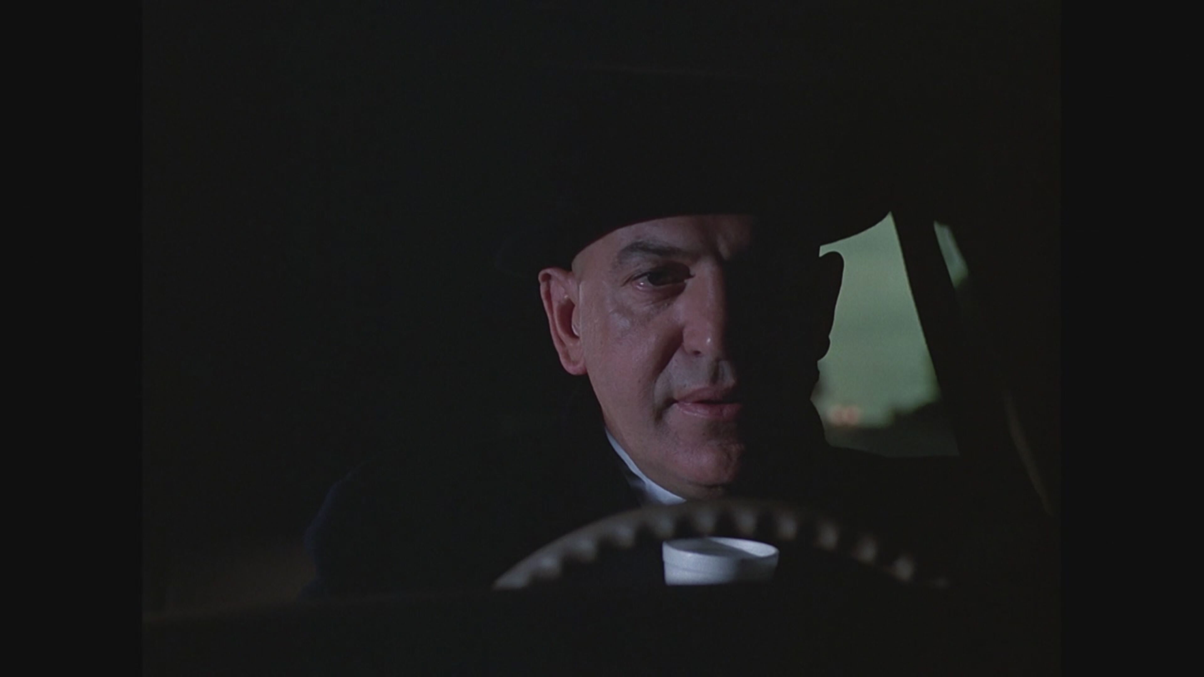 Kojak - S1 Ep4 Un diamante fra due rapine