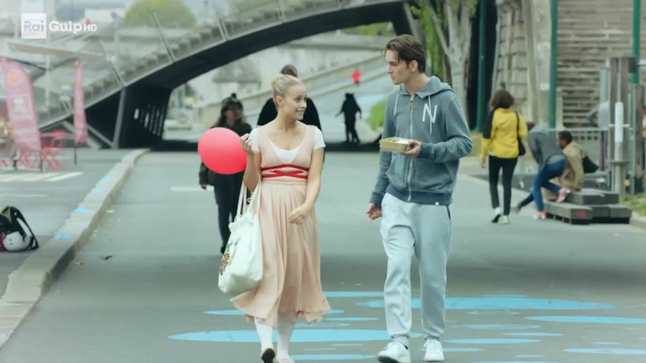 Cercami a Parigi - S1E12 - Il metodo relax