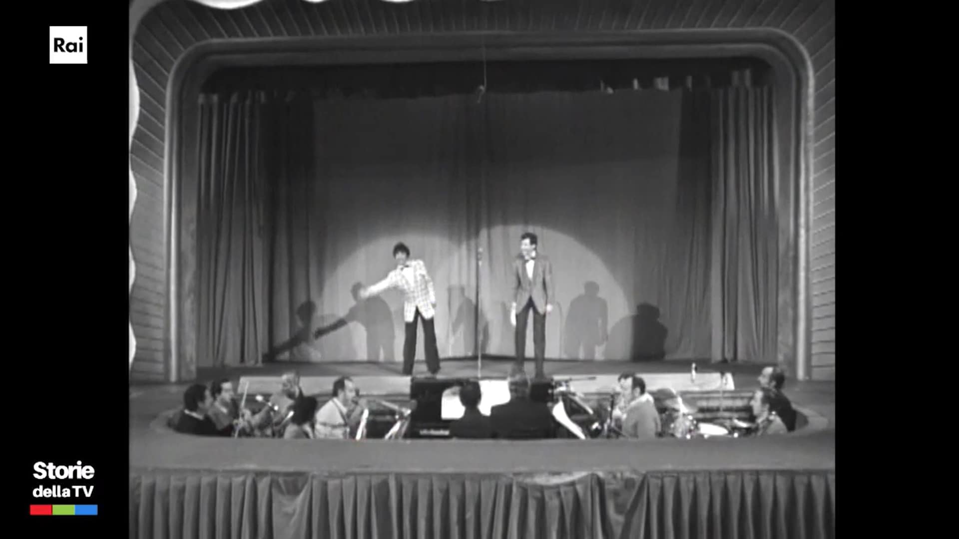 Storie della Tv. Franco e Ciccio, ridere per ridere