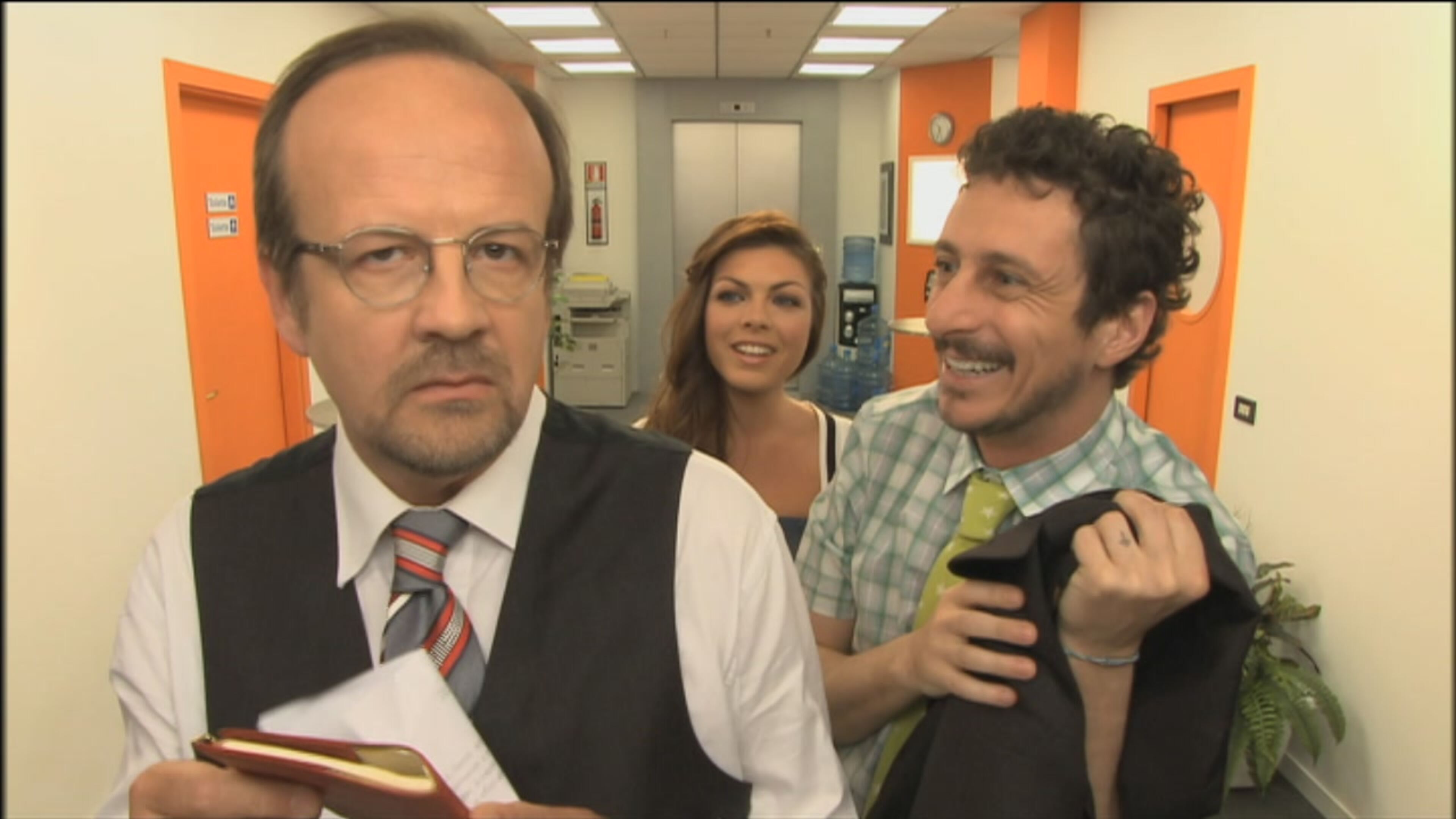 Camera Cafe' - S1 Ep55 Camera cafe'