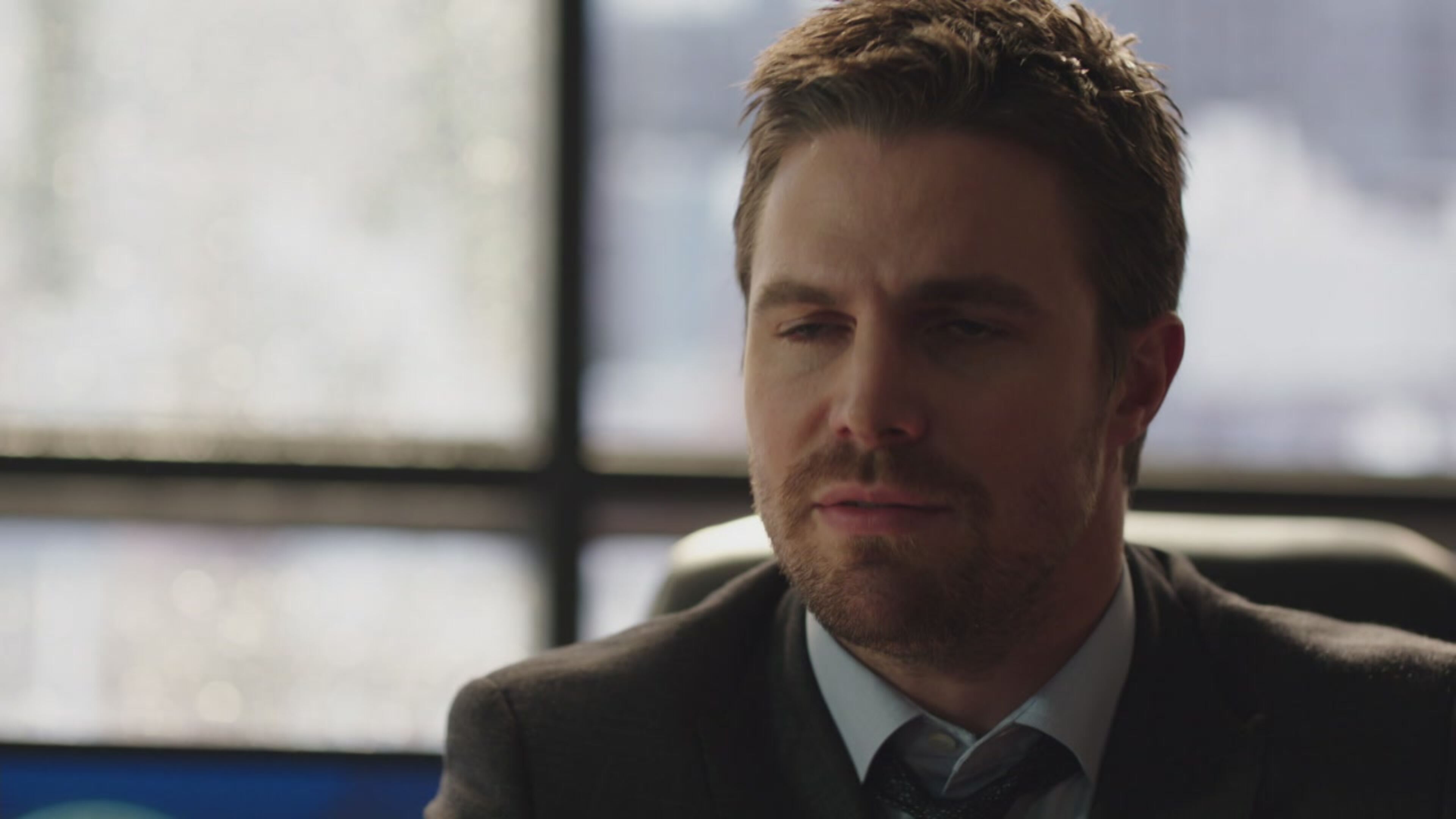 Arrow - S5 Ep13 Lo spettro di una pistola