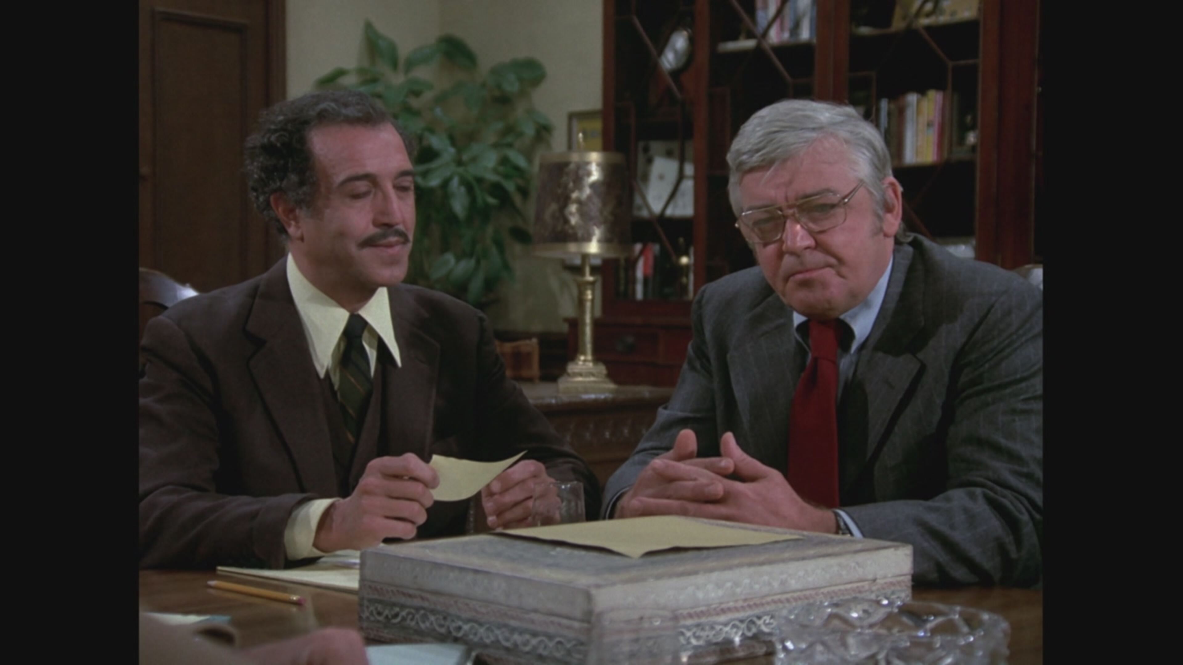 Kojak - S1 Ep15 Grandi collezionisti