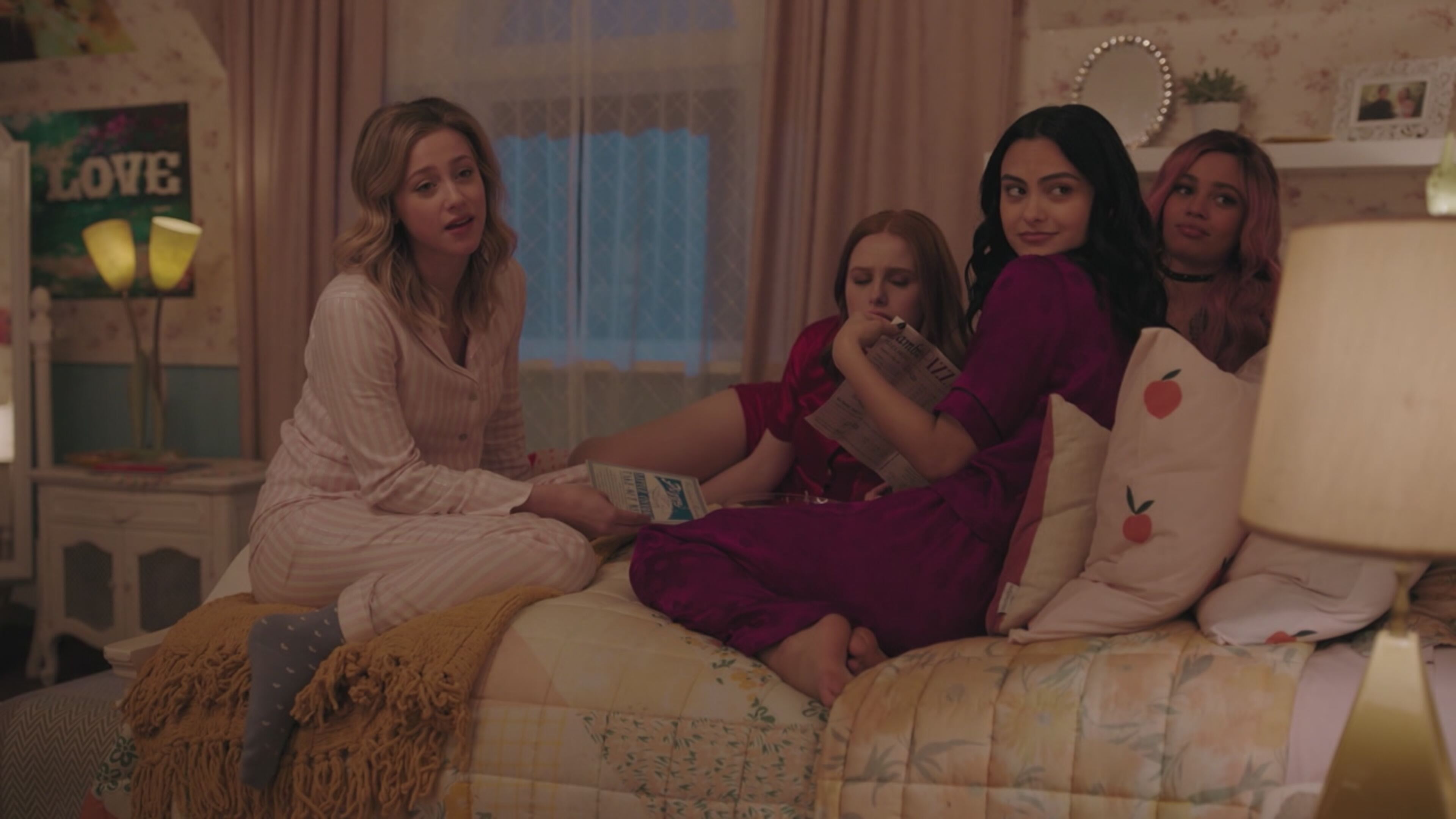 Riverdale - S4 Ep17 Una Cittadina Malvagia