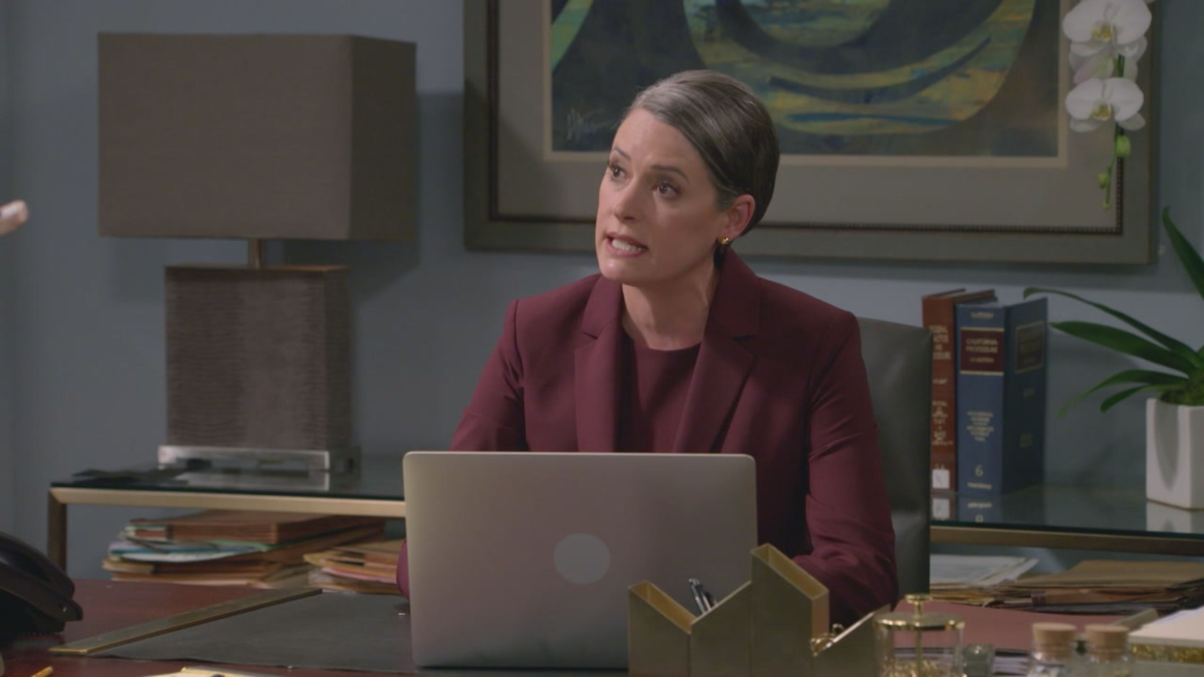 Mom - S7 Ep3 Yogurt di capra e ampio parcheggio