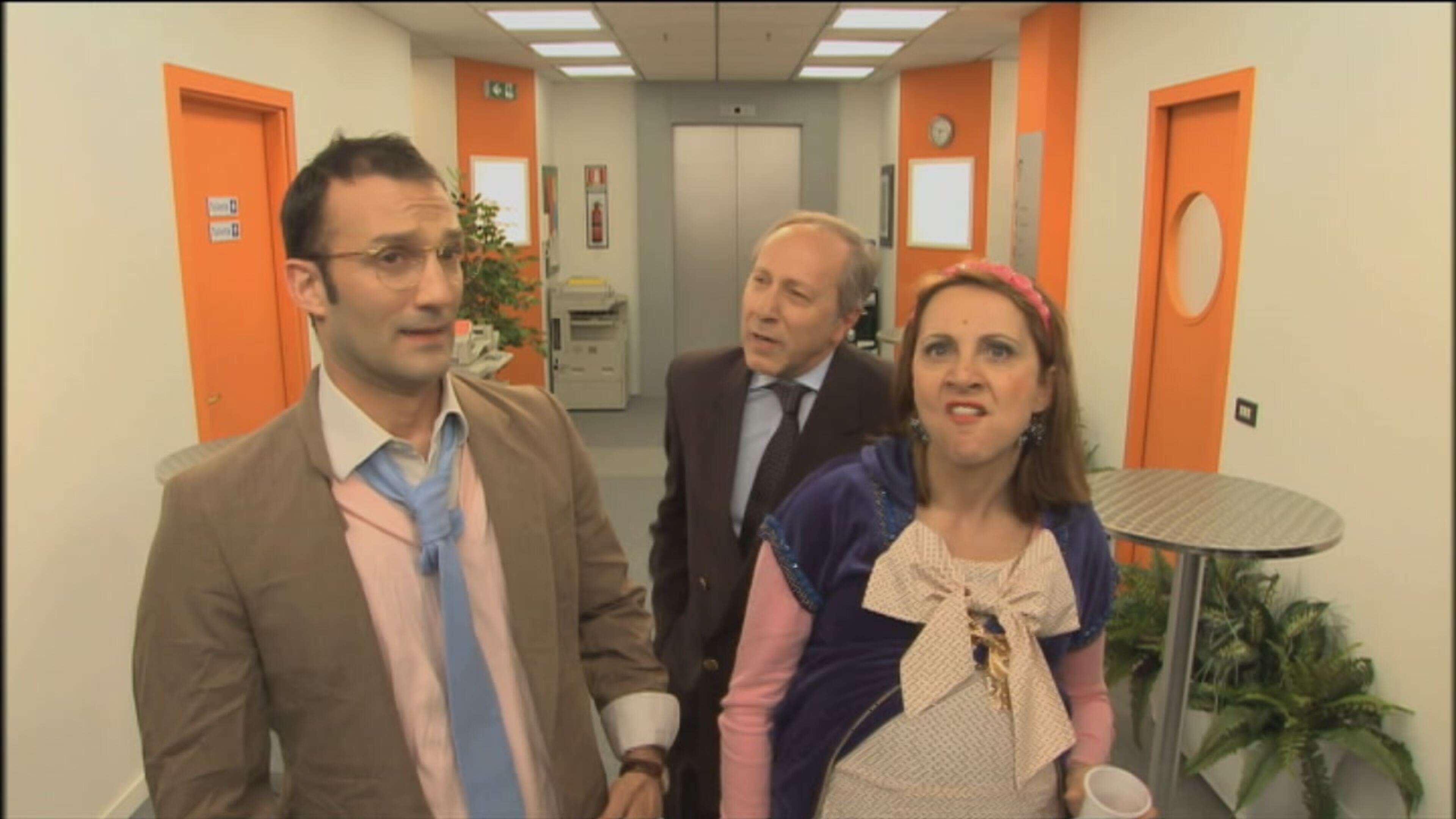 Camera Café 5 - S6 Ep45 Meglio mentire