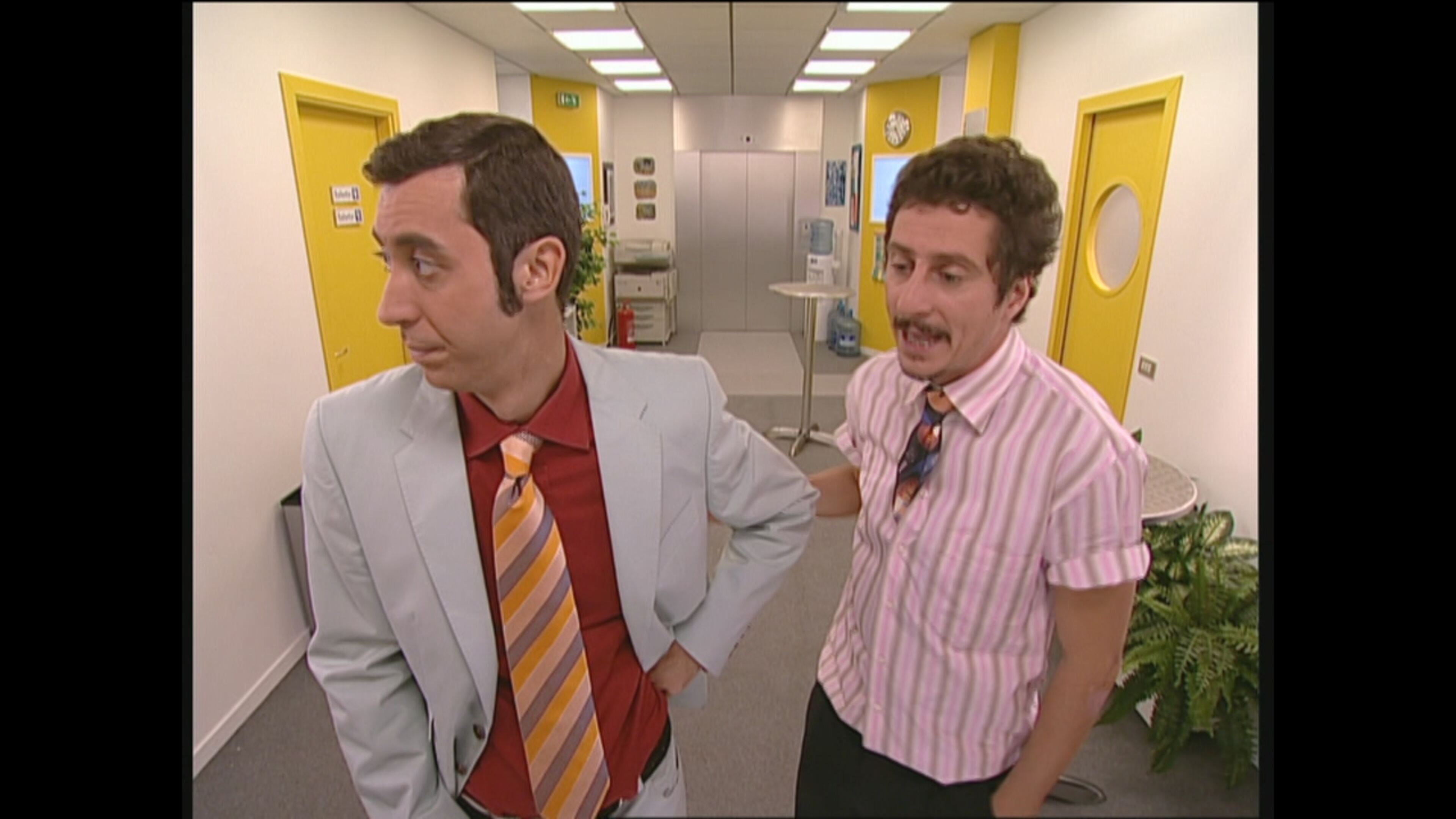 Camera Cafè 4 - S5 Ep28 28