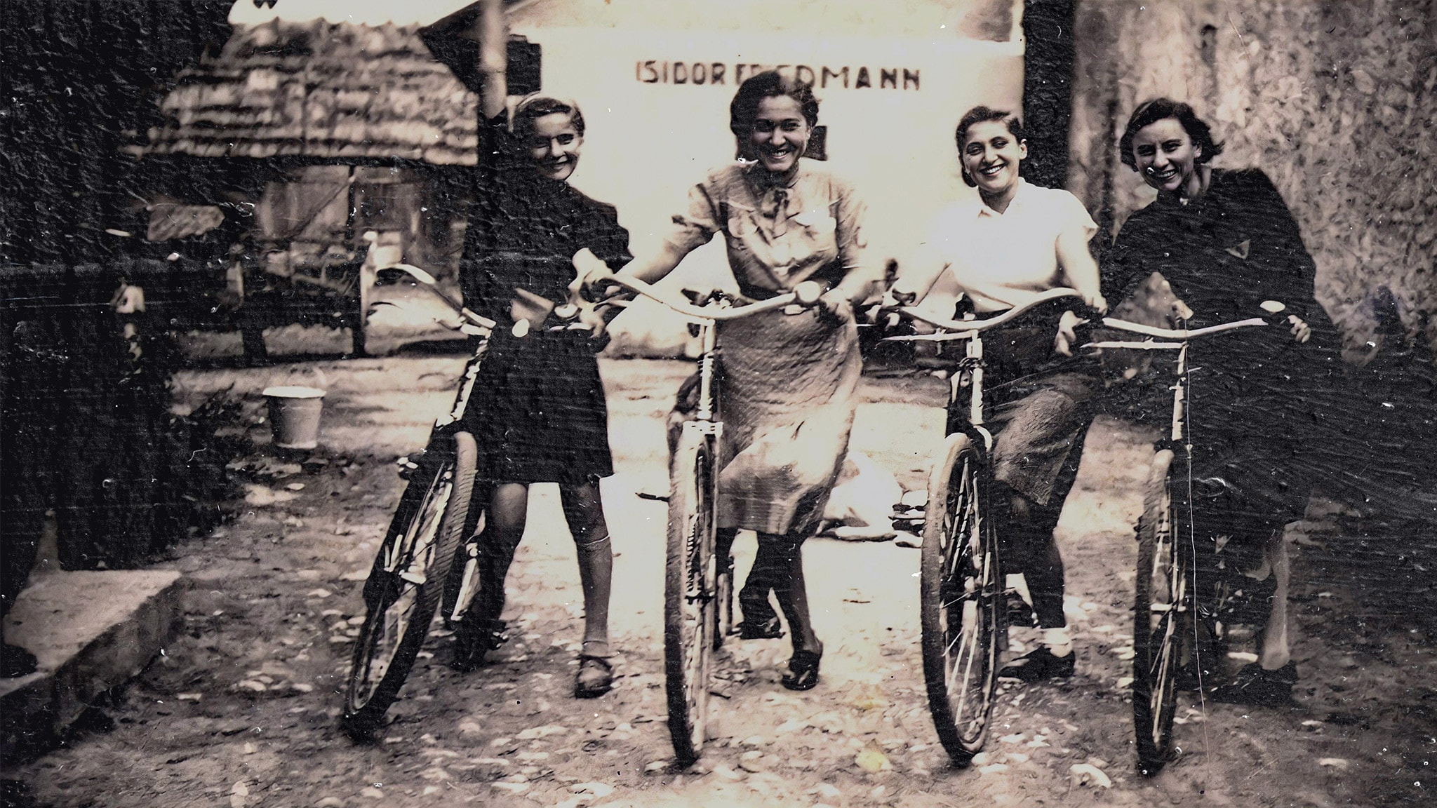 999, le ragazze dimenticate di Auschwitz