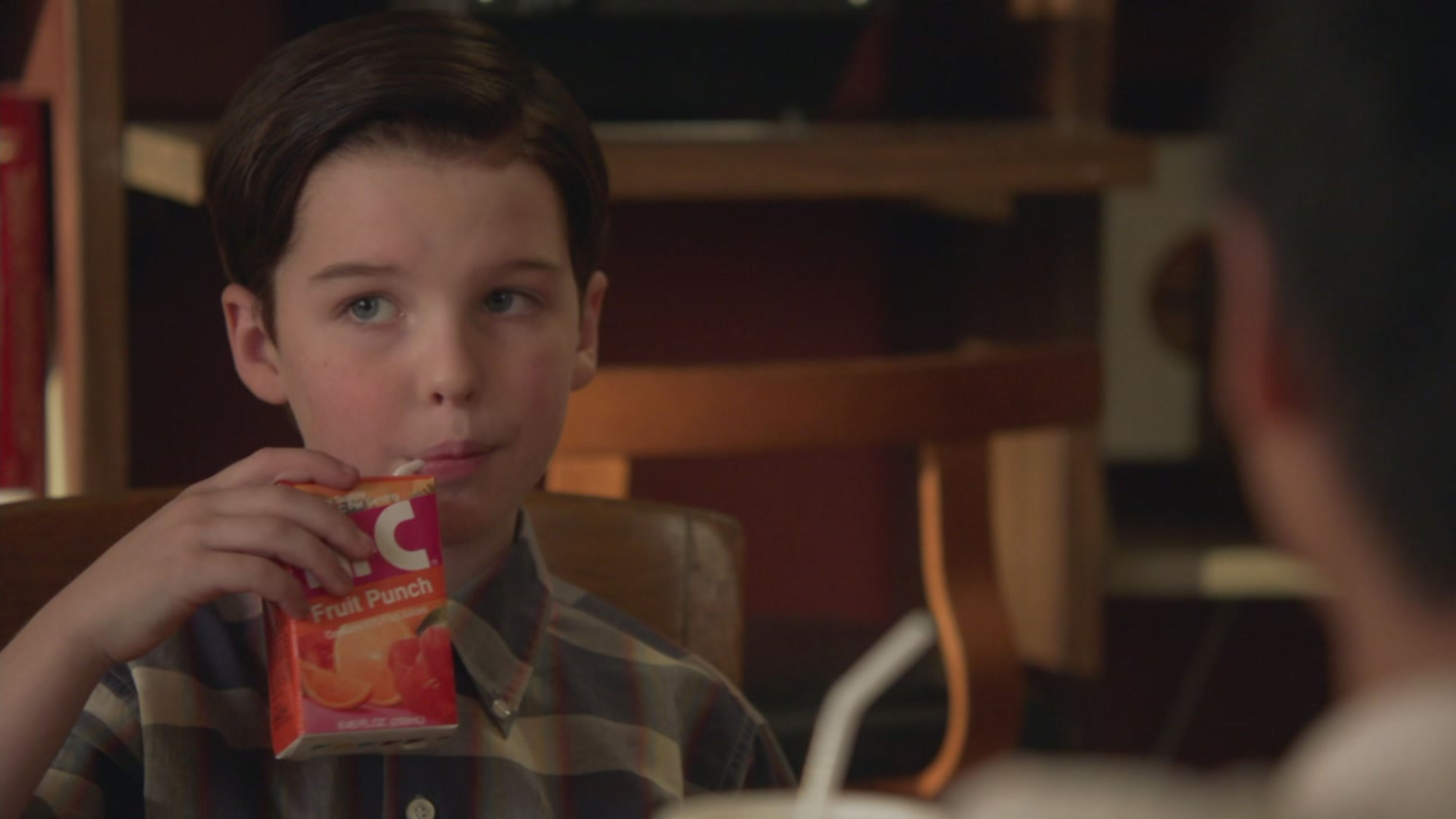 Young Sheldon - S1 Ep15 Dolomite, fette di mela e una donna misteriosa